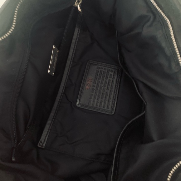 Tumi Classic Carryall Bag Black Old Money Minimalist - Picture 7 of 11